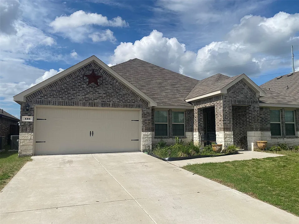 159 Mapleoak Dr