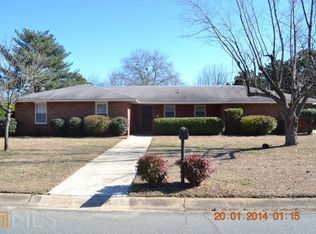 300 Avalon Dr, Warner Robins, GA 31093