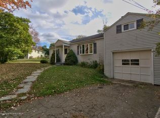 111 Lynnwood Rd, Waverly Township, PA 18414