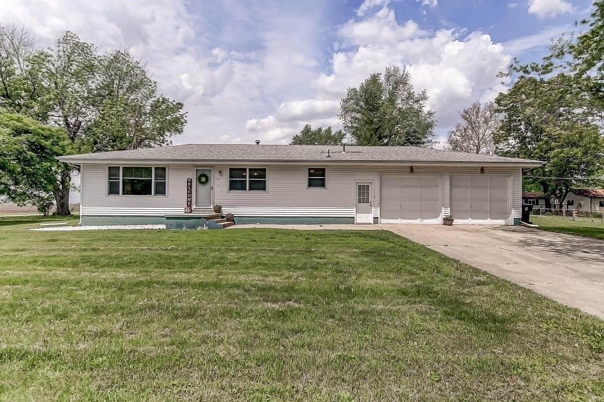 116 Mary St, Illiopolis, IL 62539 Zillow