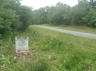 8888 Ballard Rd, Columbia, KY 42728