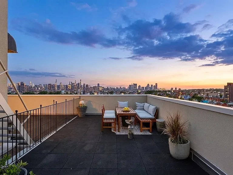 139 Skillman Ave #7D — Photo 13