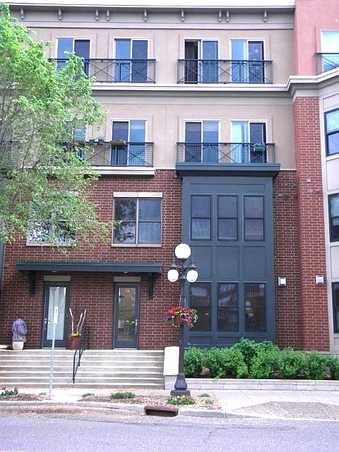 1st image of 228 8th St E