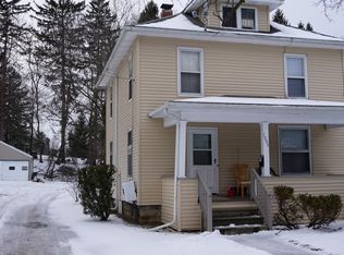 1006 S Jackson St, Jackson, MI 49203