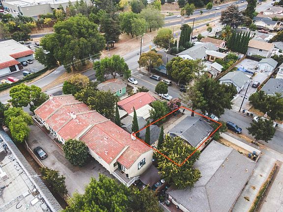 4th image of 318 America Ave