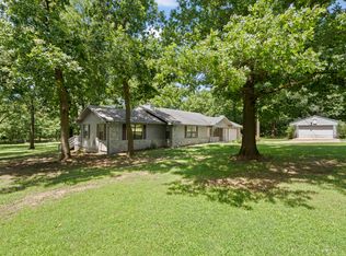 27505 S 614th Rd, Grove, OK 74344