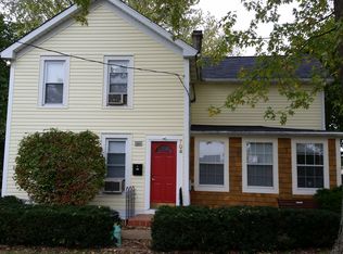 704 Park St, Batavia, IL