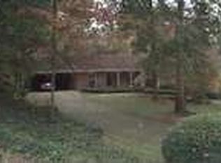 195 Colonial Dr, Athens, GA 30606
