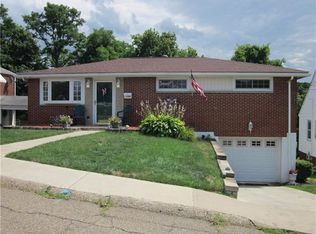 1060 Martin Ave, New Kensington, PA