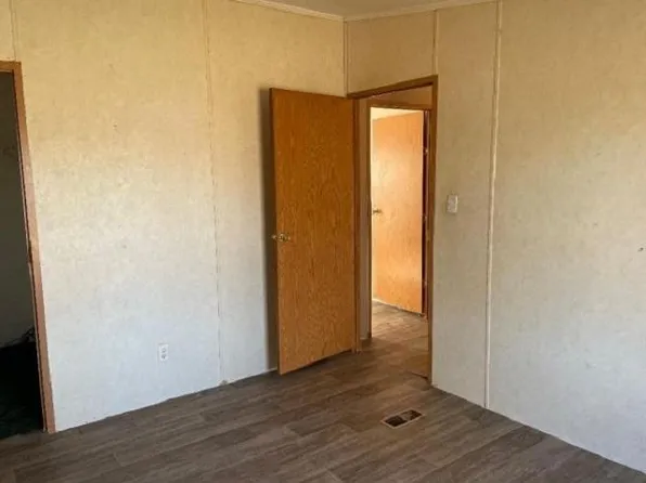 1227 Phillips 300 Rd, West Helena, AR 72390