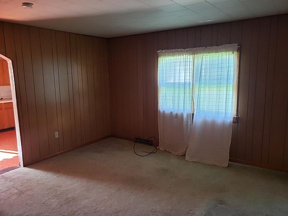 4th image of 409 Dorsey Ave