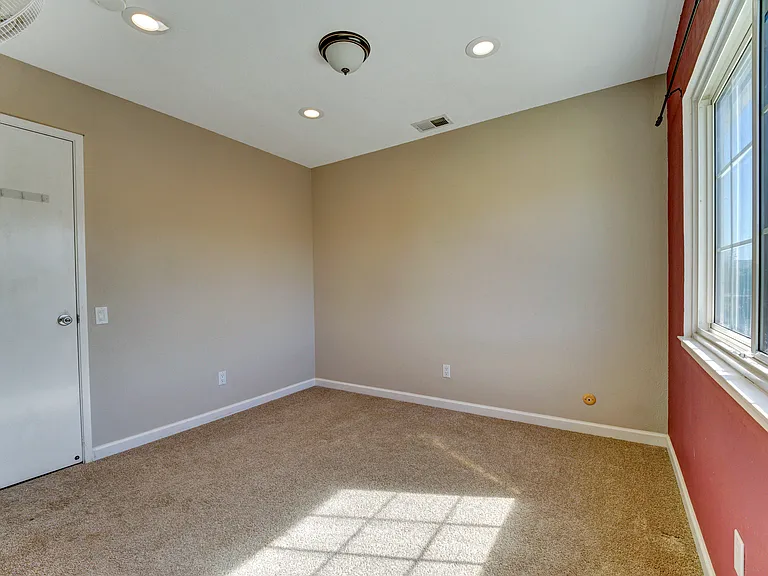 4608 Rochelle Dr — Photo 28
