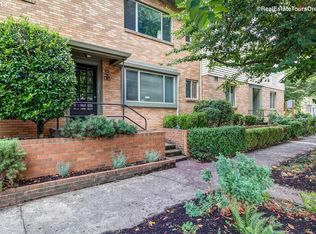 2031 NE Clackamas St APT 13, Portland, OR 97232