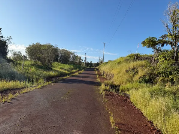 Wailani Nui Dr, Mountain View, HI 96771