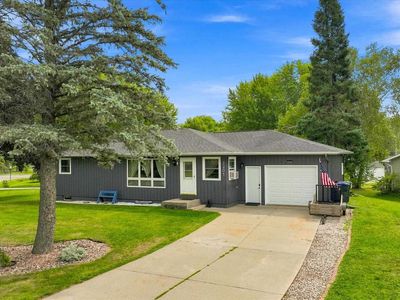 2201 S WALLONNIE DRIVE, Marshfield, WI, 54449