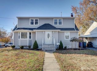 49 E 5th Ave, Port Reading, NJ 07064