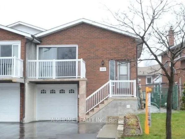 100 Hickorynut Dr, Toronto, ON M2J 4W7