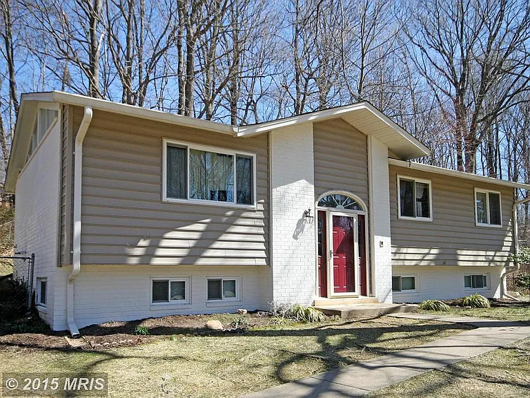5115 Thackery Ct — Photo 1