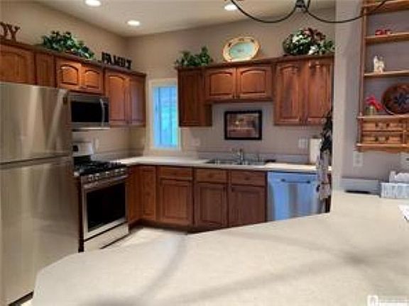 3rd image of 8016 Northgate Dr