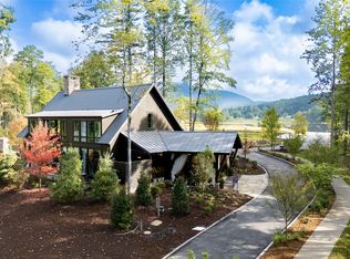 28 Sunrise Pl, Cashiers, NC 28717
