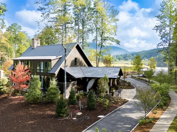 28 Sunrise Place, Cashiers, NC 28717