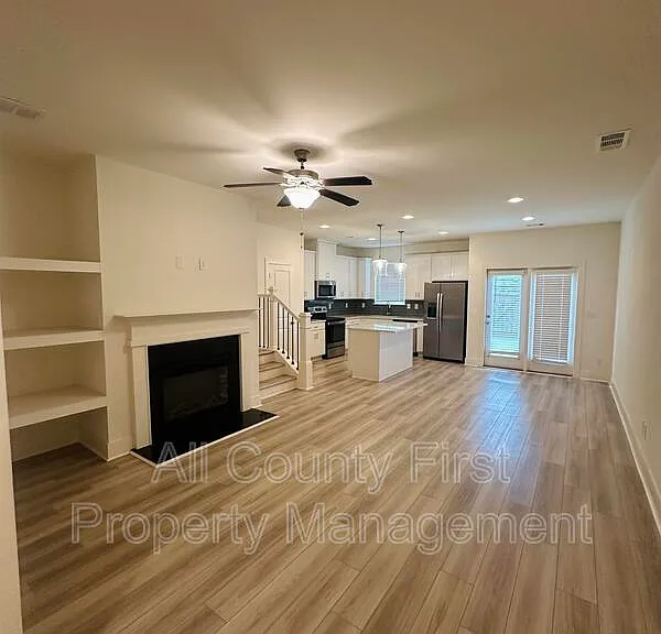 5788 Calle Vista Dr — Photo 5