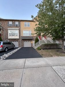 76 Lilly Dr, Feasterville, PA, 19053