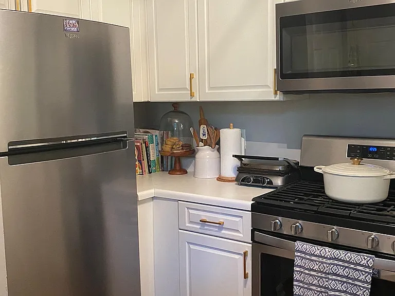 220 Renaissance Pkwy NE #1312 — Photo 35