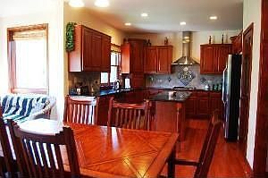 4th image of 2612 E Walnut Ct