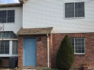 7A Revere Ln, Staten Island, NY 10306
