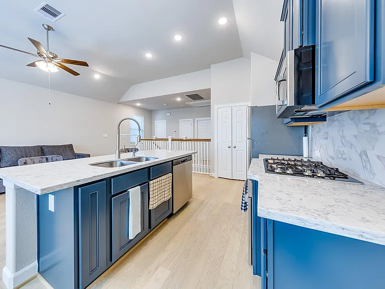 11913 Briarwood Hill Way — Photo 8