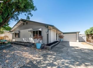 1610 Bluebell Dr, Livermore, CA 94551