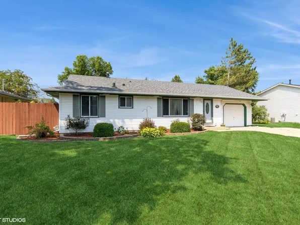 233 150th St W, Saint Paul, MN 55124