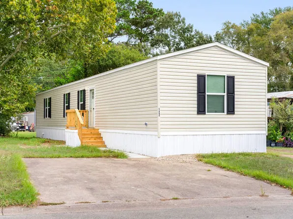 122 Linda St #Ln122, Conroe, TX 77301