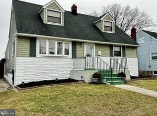 833 Devenney Dr, Bellmawr, NJ 08031