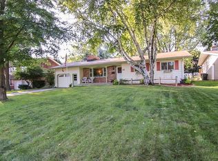 625 Hintze Rd, Madison, WI 53704