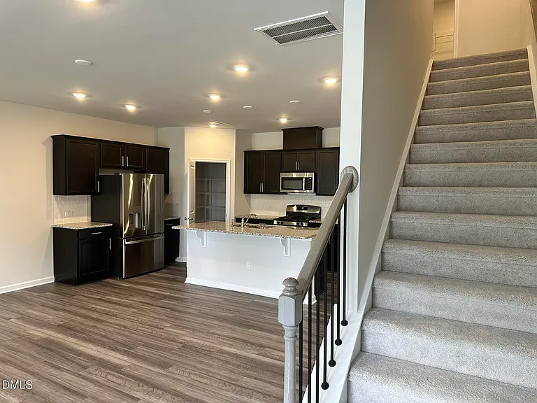 1505 Fruit Tree Ln — Photo 11