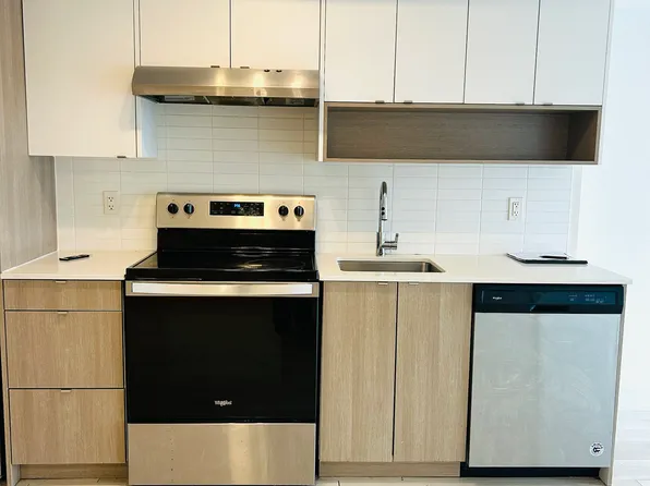 1117 Cooke Blvd, Burlington, ON