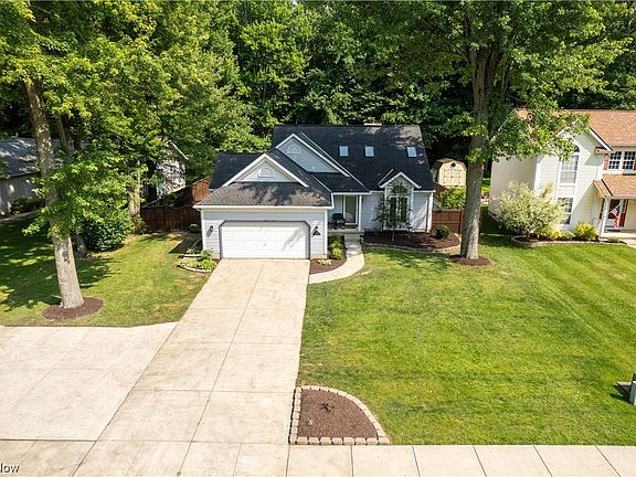 2nd image of 6537 Hersey Cir