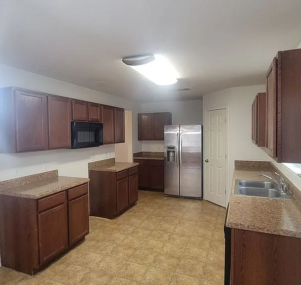 9213 Bellgrove Ct — Photo 11