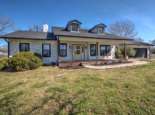 16061 E 430th Rd, Claremore, OK 74017