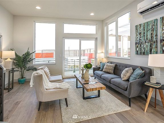 5th image of 1220 B 5th Avenue N