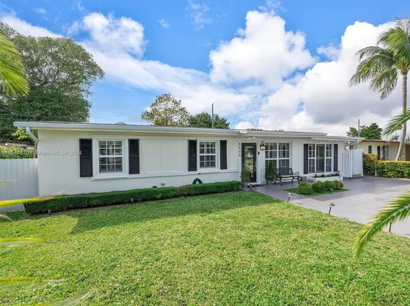 5558 SW 89th Pl, Miami, FL 33165