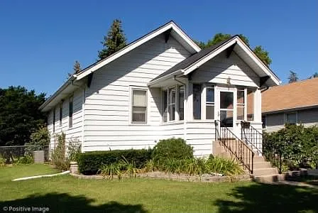 174 Oakland Ave photo 1