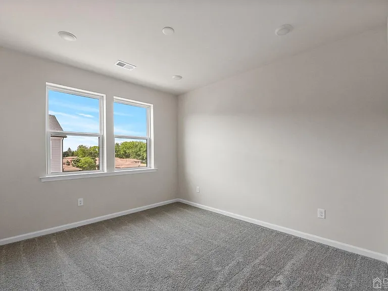 206 Lyla Ln — Photo 12