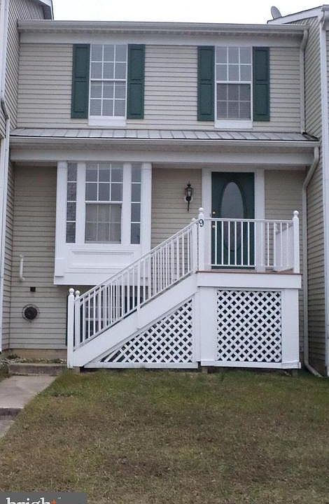 1st image of 9 S Merriment Dr