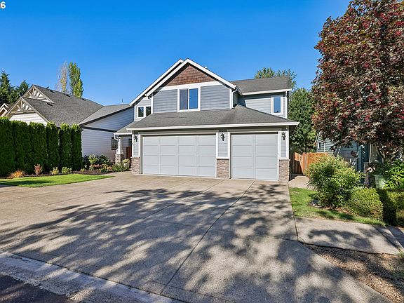 3rd image of 2137 N Legacy Dr