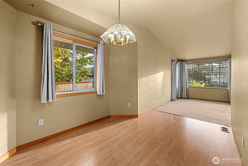 4th image of 10129 C Street E