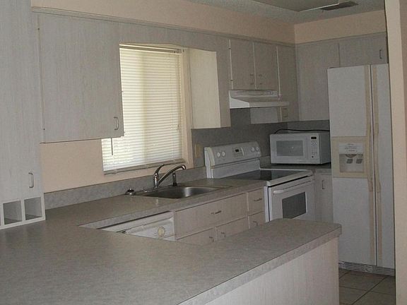 3rd image of 3717 Cardinal Blvd APT 1