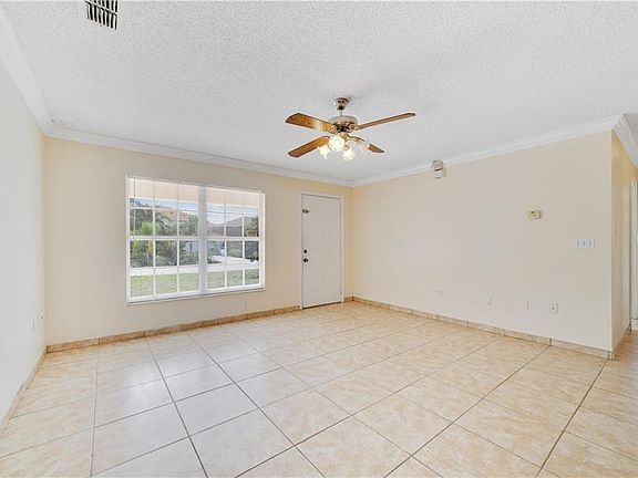 3rd image of 250 Grouper Ct